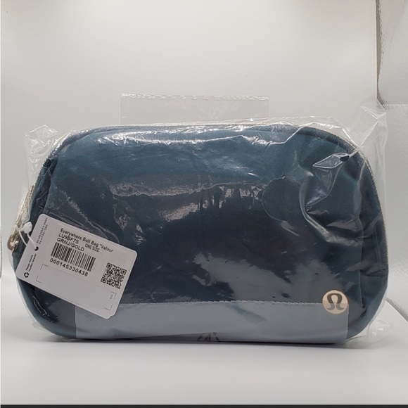 NWT Lululemon Velour Everywhere Belt Bag - Picture 5 of 7